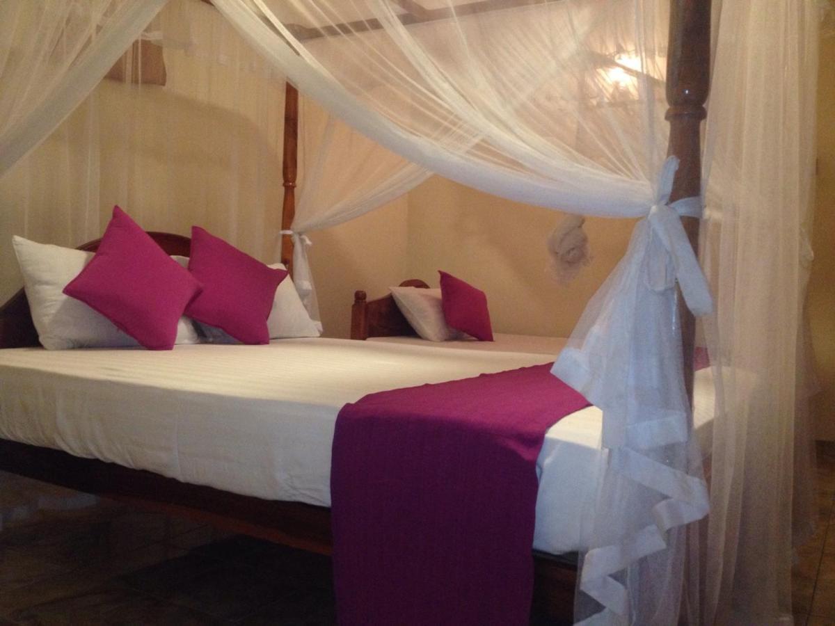 Jaya Home Stay Tangalle Exterior photo