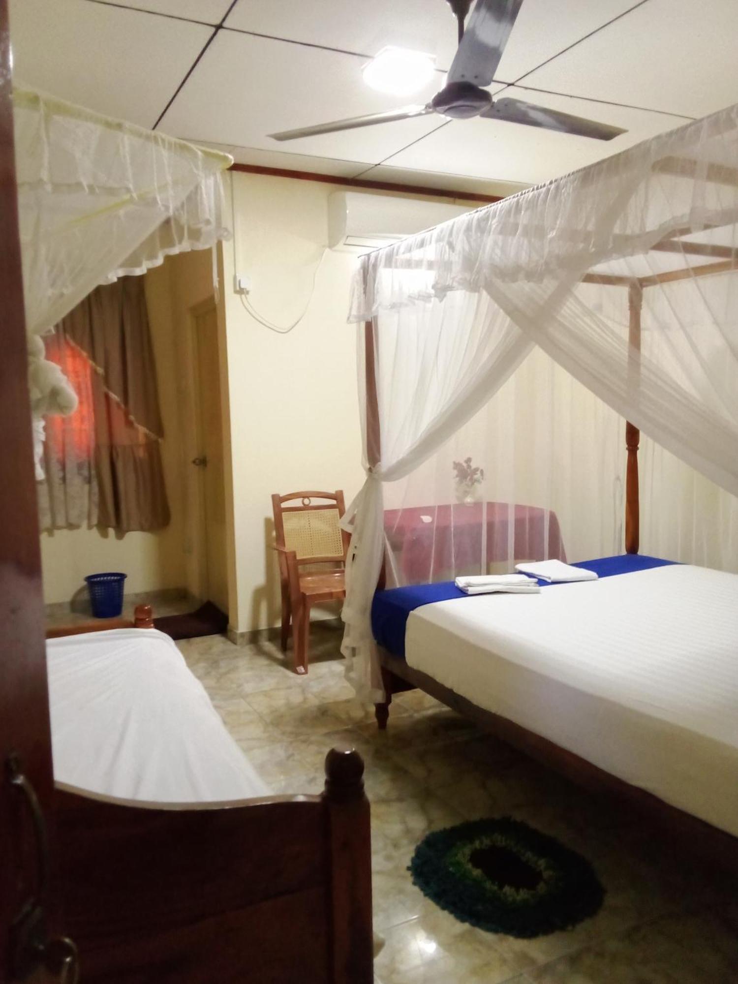 Jaya Home Stay Tangalle Room photo